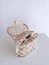 Load image into Gallery viewer, Pearl Top-Handle Women Metal Bucket Bag Crystal Evening Purses and Clutches Formal Wedding Handbags

