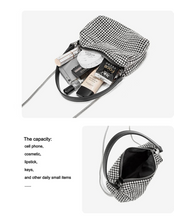Load image into Gallery viewer, Heiress Full Bling Clutch
